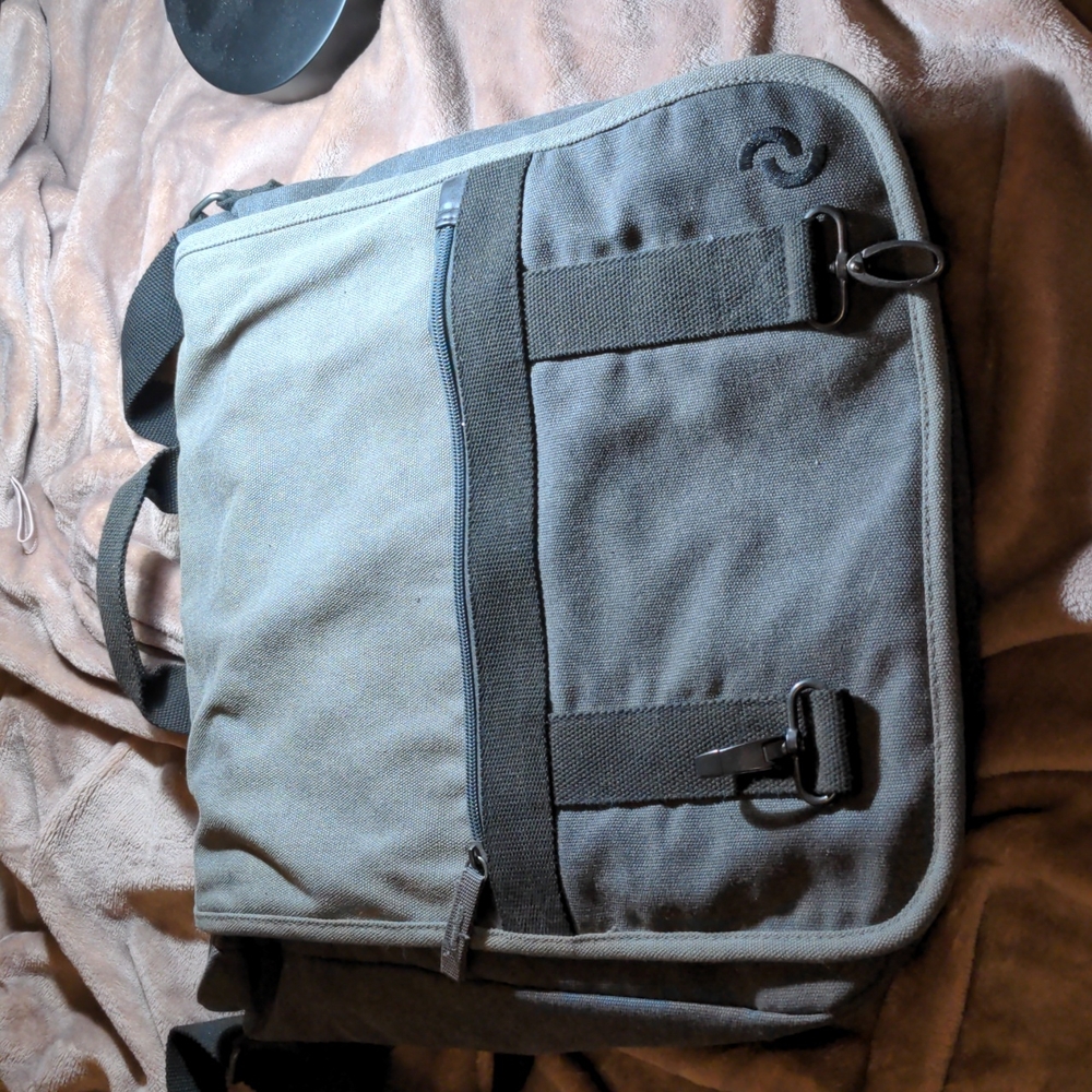 Denizen from Levi's canvas messenger bag